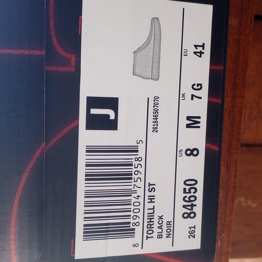 Clarks Black and Red Chukka Boots - Picture 8 of 9